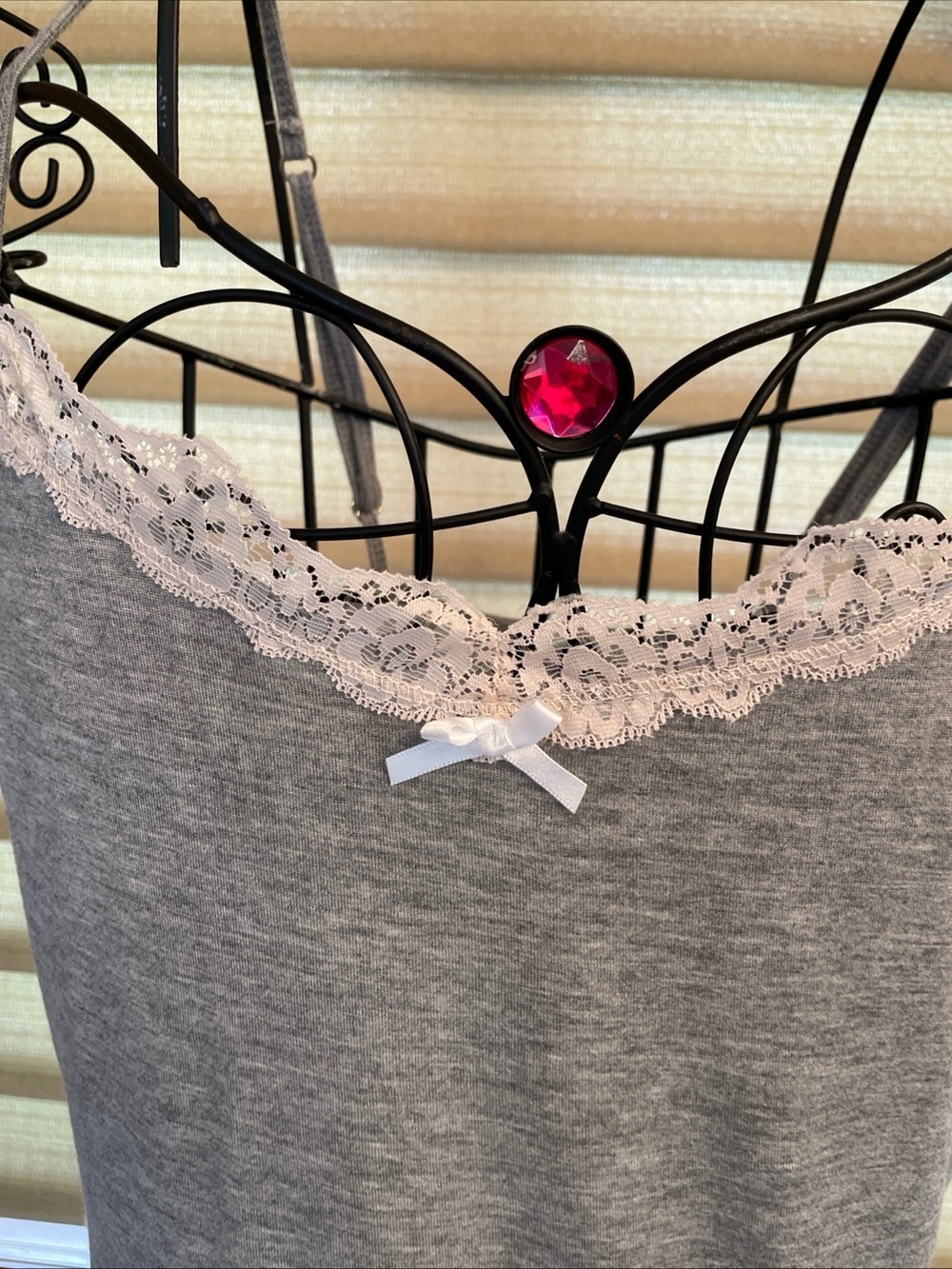 Honeydew Women's Gray & Pink Lace Trim Sleep Tank & Shorts Loungewear Size Med - Picture 3 of 12
